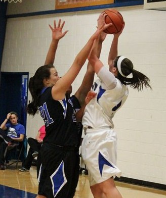 Lady Eagles Overpower Berea
