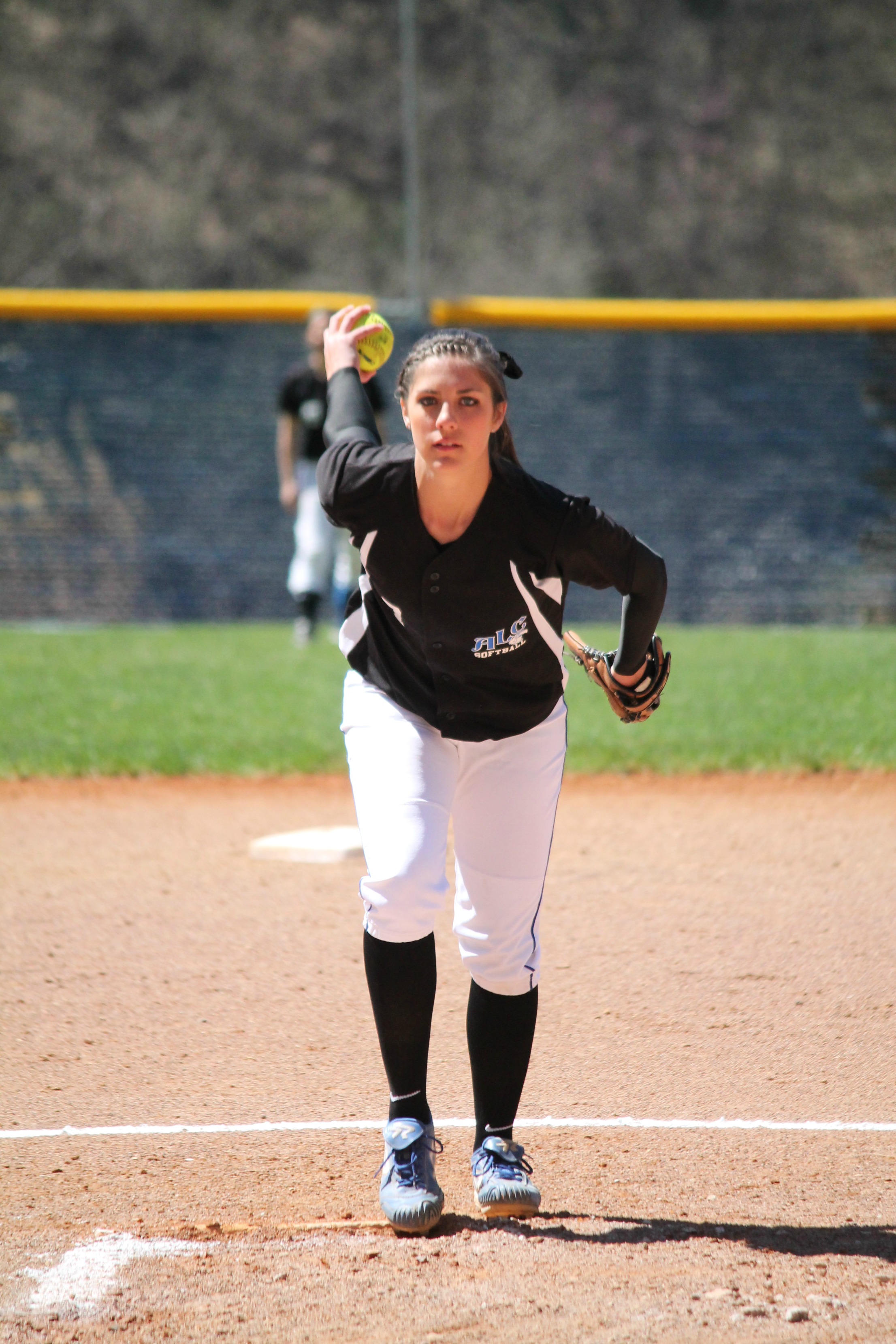 Lady Eagles Host Brescia Bearcats