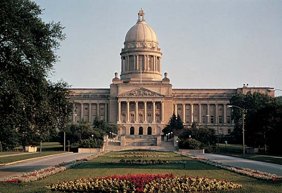 ALC Sending Record Number of Interns to Frankfort