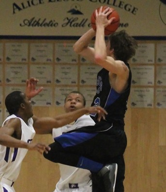 Eagles Stopped By Cincinnati Christian, 77-56, Ending Tournament Run