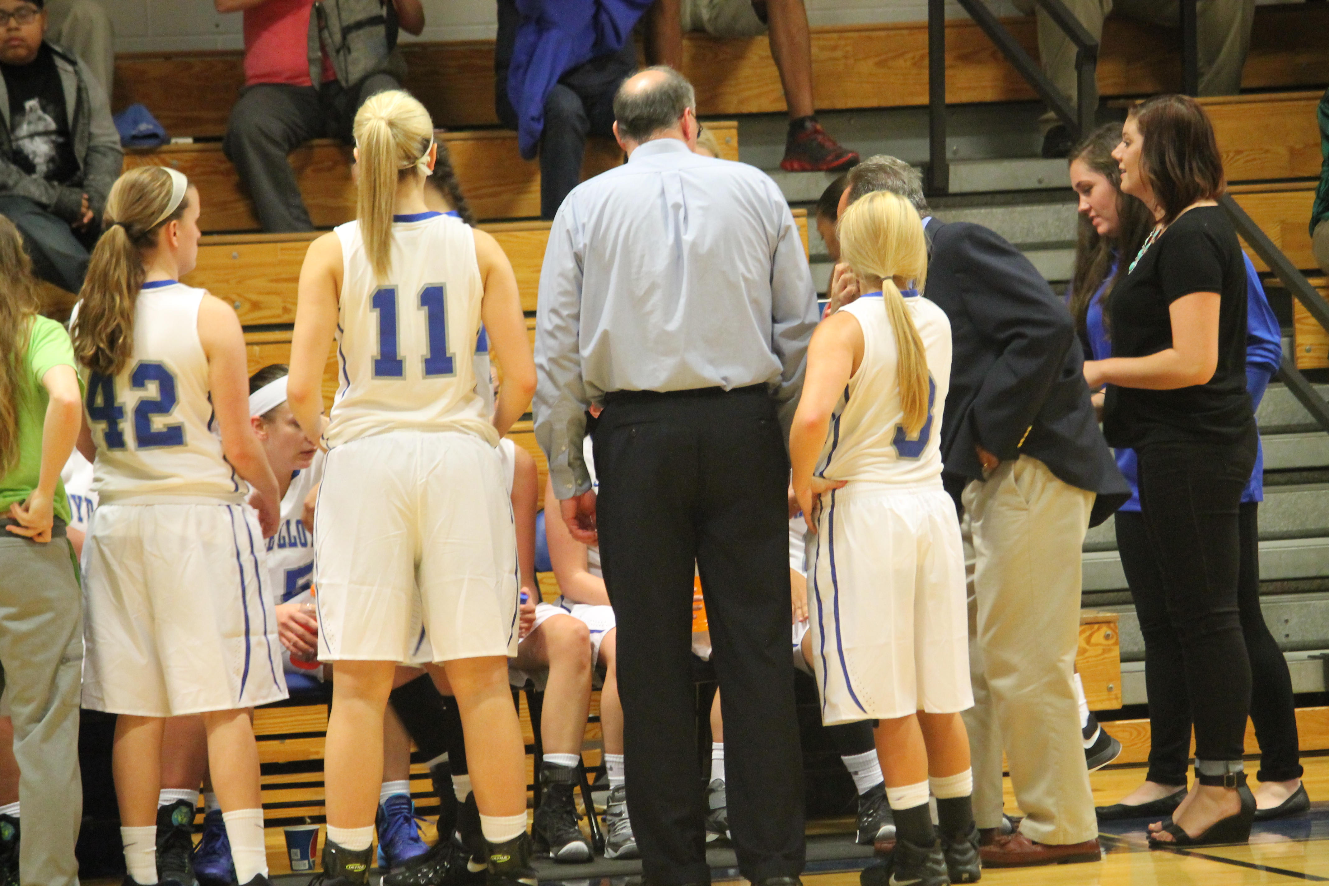 Alice Lloyd Lady Eagles Defeat Berea College