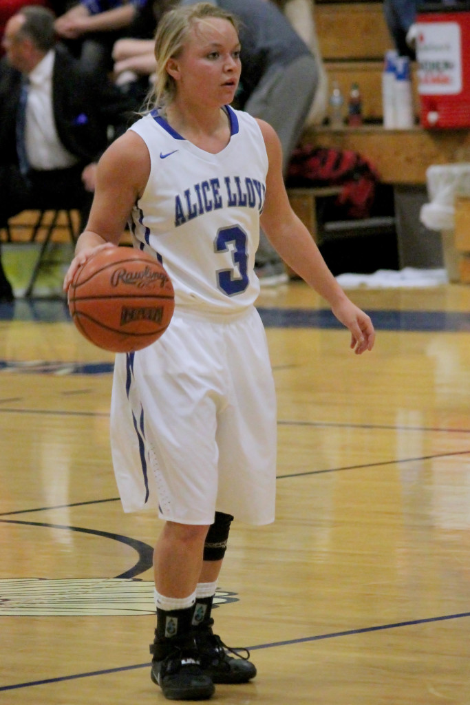 Women's Basketball 1