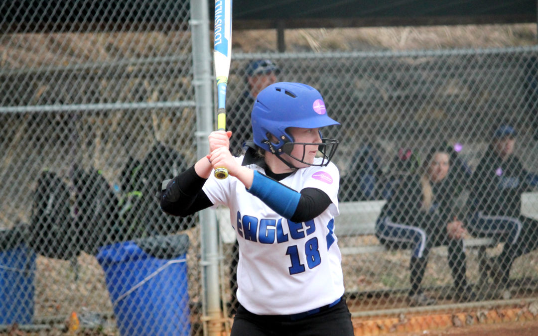 Alice Lloyd Lady Eagles Softball Hosts Berea College
