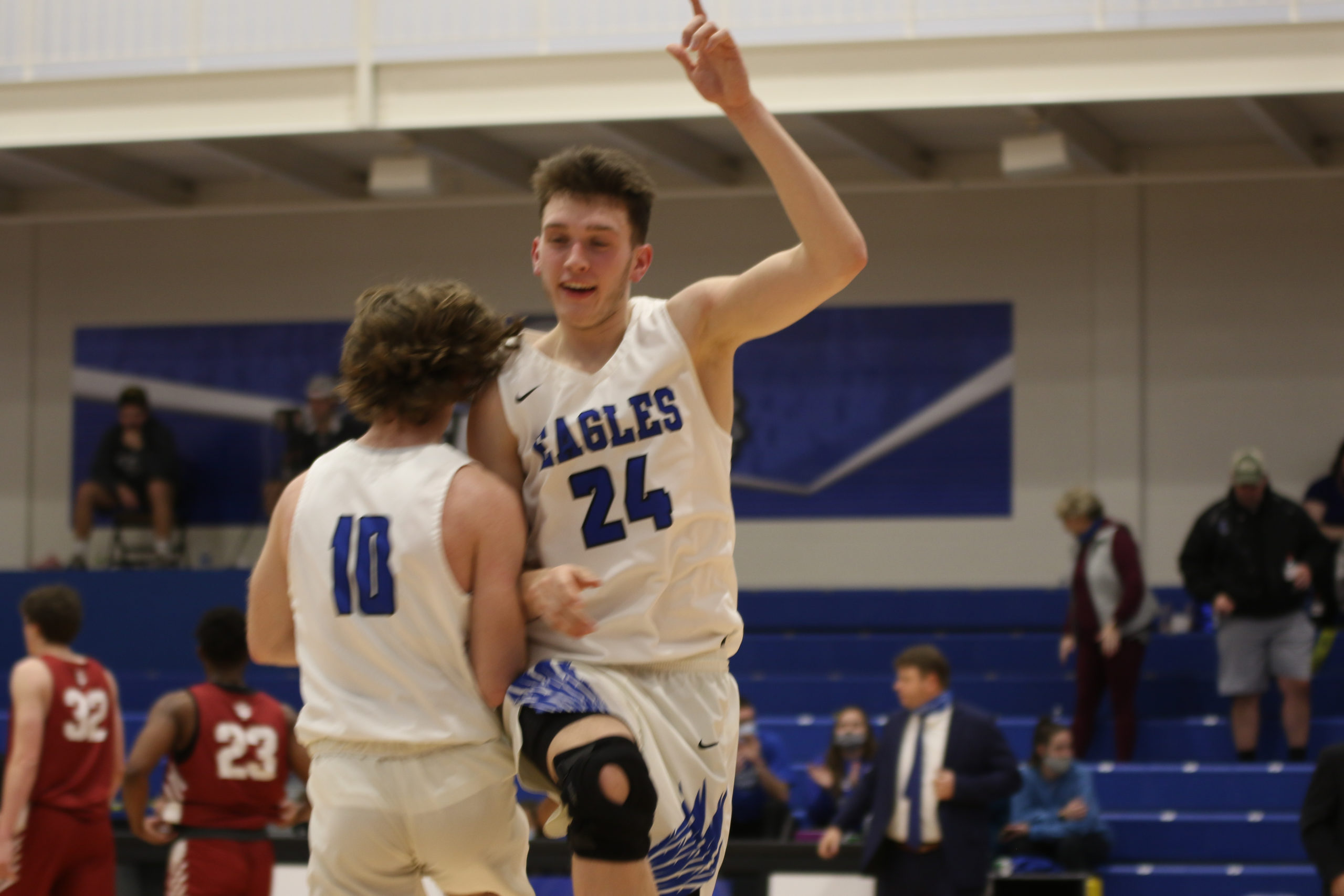 Alice Lloyd Eagles Earn Impressive Victory Over Indiana University Southeast Alice Lloyd College