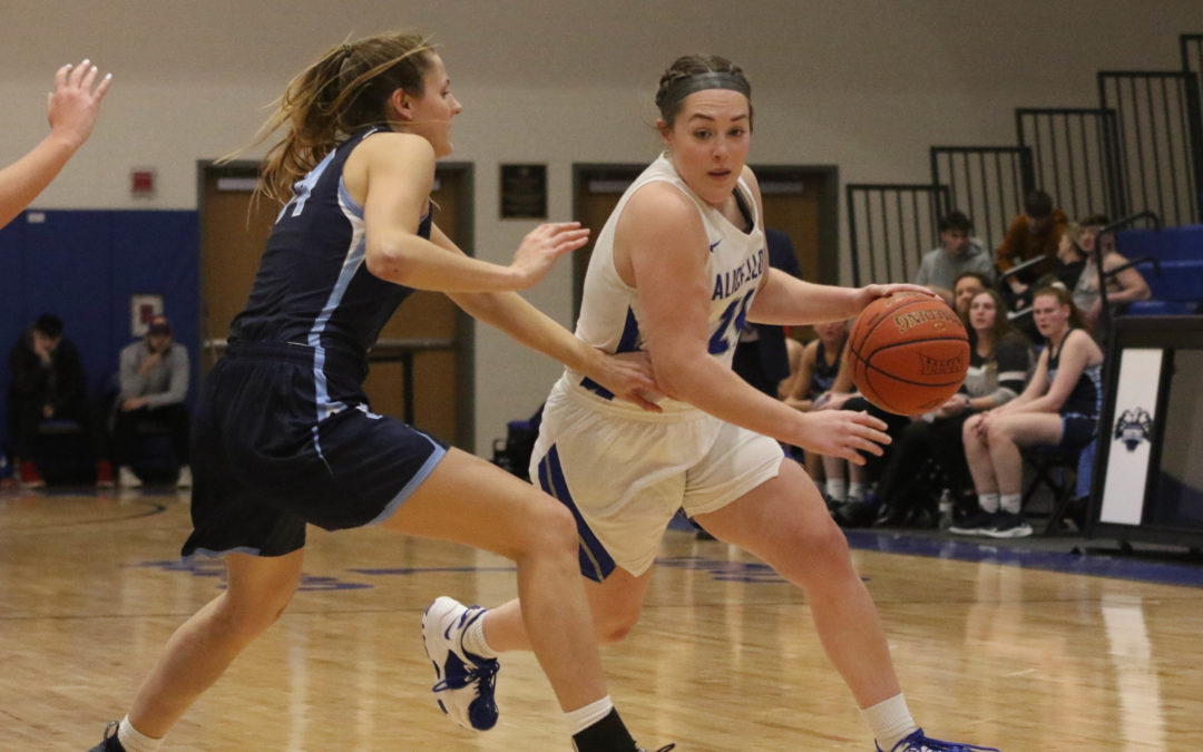 Lady Eagles Use Steller Defensive Effort to Take Down St. Mary of the Woods