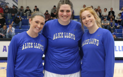 Women’s Student-Athlete of the Week: Lady Eagles Seniors